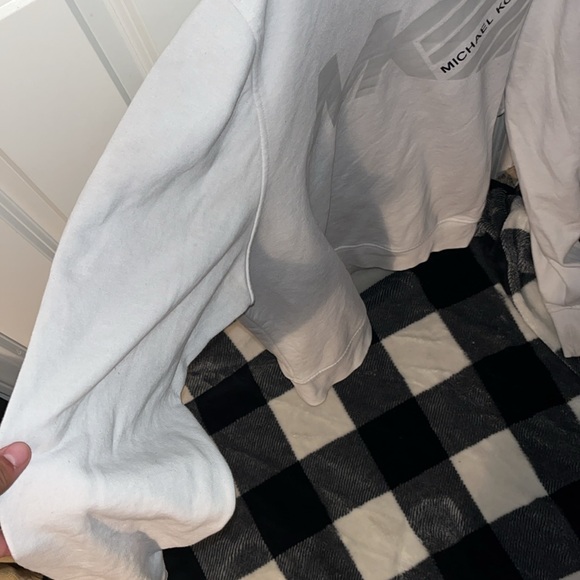 Michael Kors Sweater - Picture 13 of 17